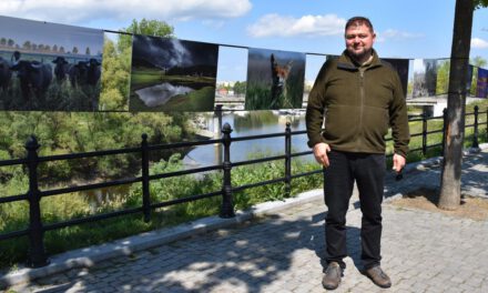 Tárlat nyílt a Sugovica sétányon a bajai természetfotósok alkotásaiból