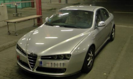 Tegnap éjszaka lefoglalták az olasz hatóság által körözött Alfa Romeo-t